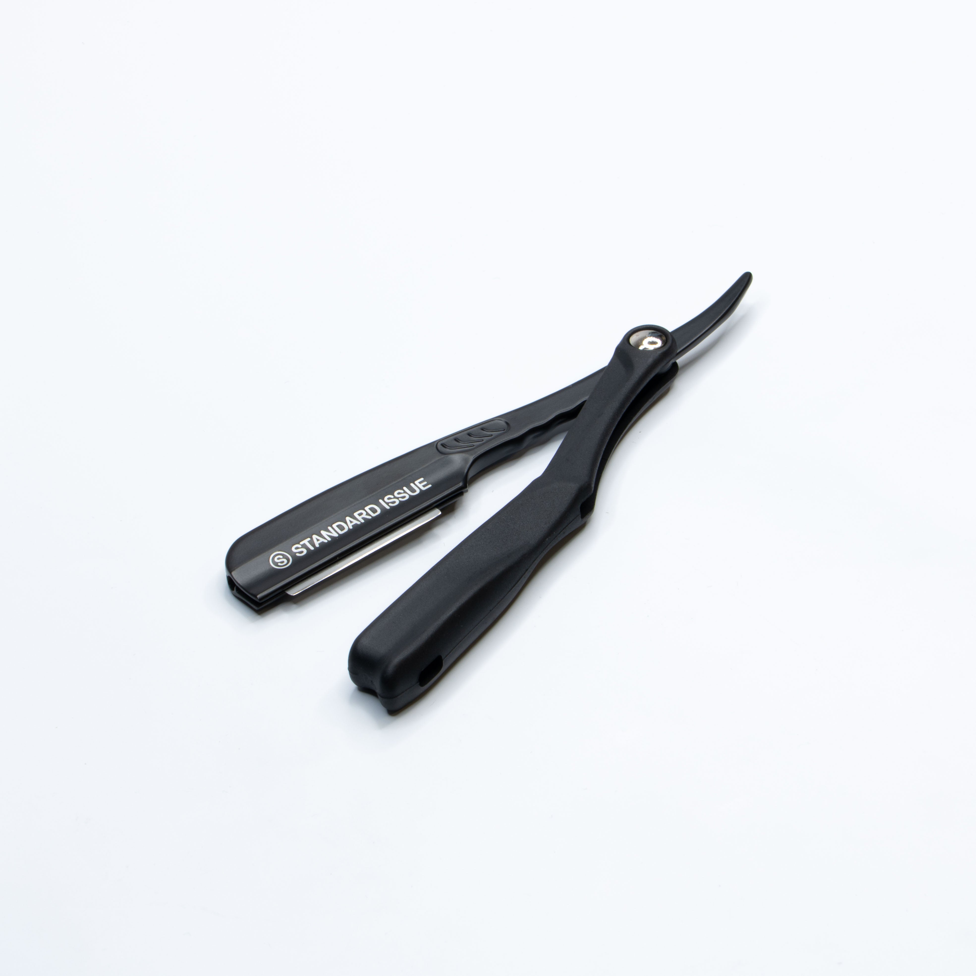 Standard Issue Traditional Straight Razor